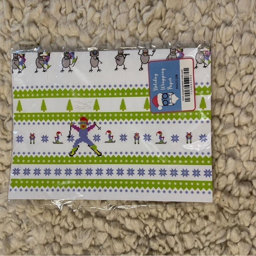 Holiday Wrapping Paper RSVLTS